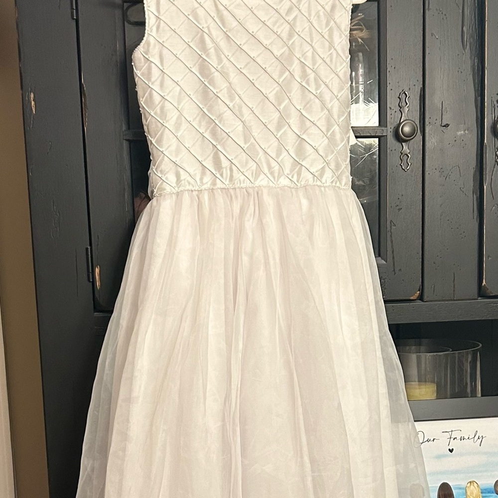 Girls White Quilted Bodice Tulle First Communion Dress